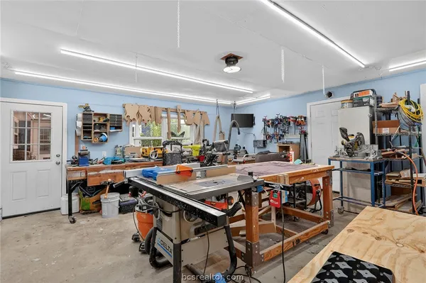 $799,000 | 913 Park Lane, Bryan, TX 77802