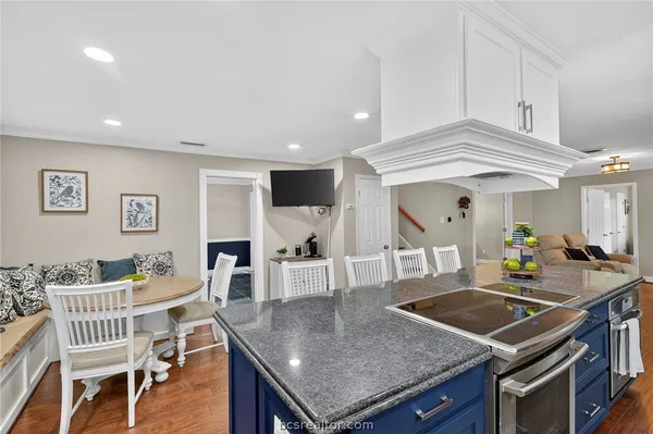 $799,000 | 913 Park Lane, Bryan, TX 77802