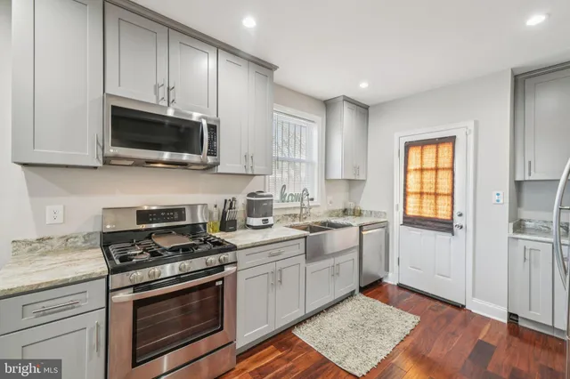 $330,000 | 6003 Seat Pleasant Drive, Capitol Heights, MD 20743