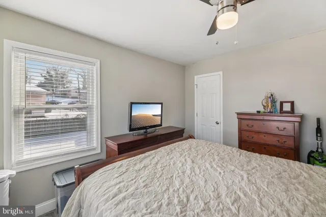 $330,000 | 6003 Seat Pleasant Drive, Capitol Heights, MD 20743