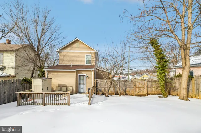 $330,000 | 6003 Seat Pleasant Drive, Capitol Heights, MD 20743