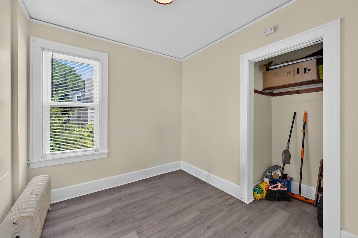 6522 28th Avenue Kenosha, WI 53143 - Photo 10 of 27 Lower Bedroom