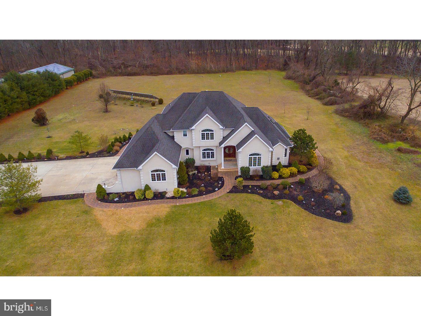 501 Heritage Road Sewell, NJ 08080 - Photo 2 of 25