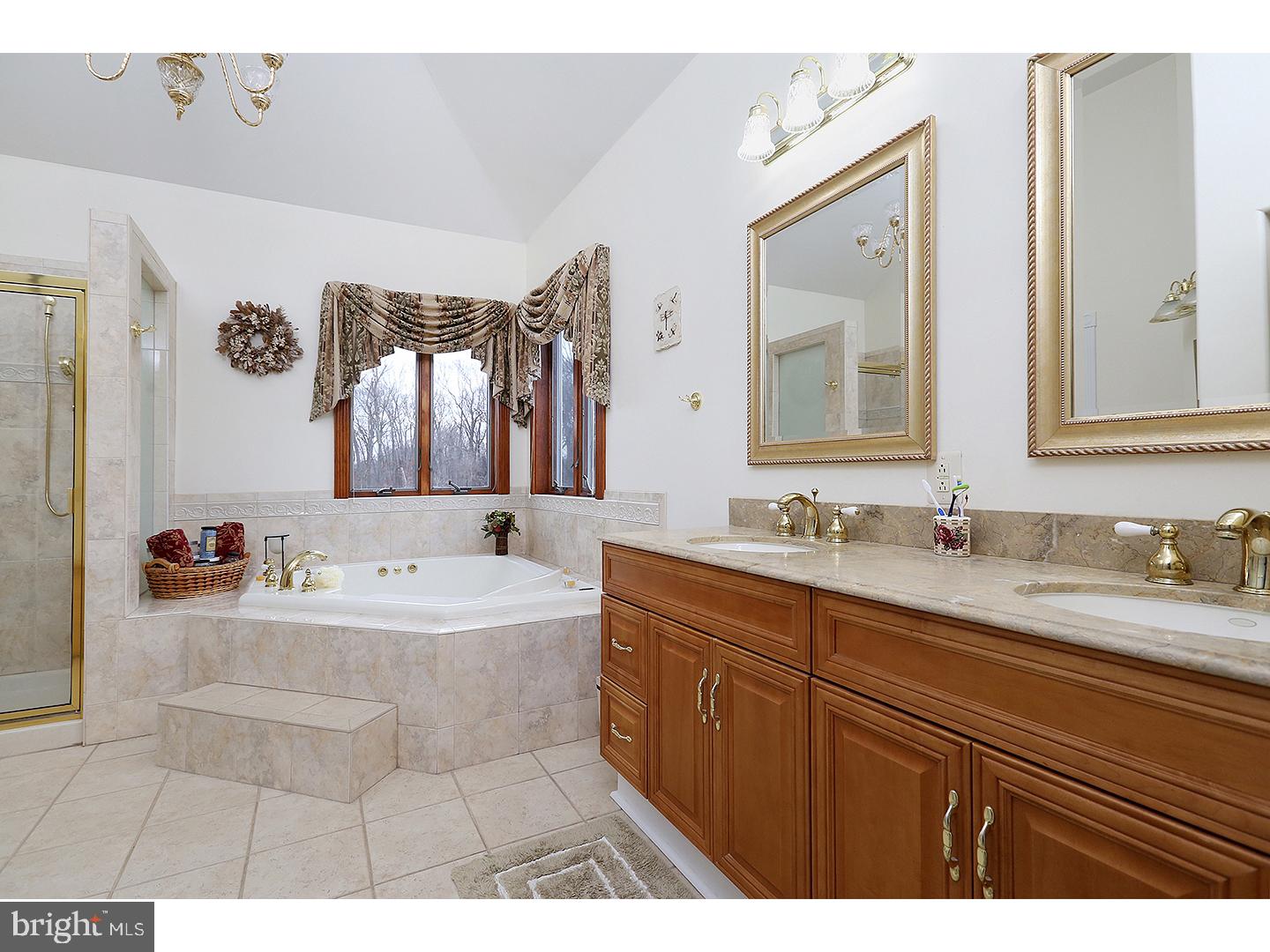 501 Heritage Road Sewell, NJ 08080 - Photo 16 of 25