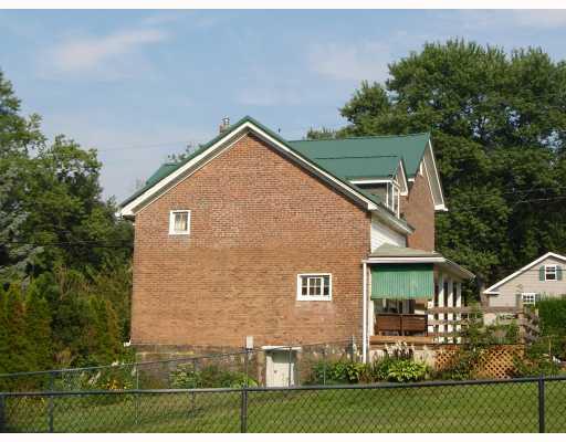 1012 Middletown Road New Stanton, PA 15672 - Photo 3 of 13 Exterior Front.
