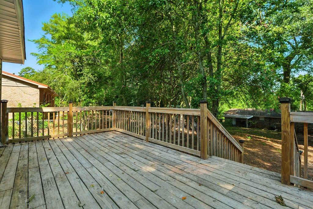 4627 Wimbish Court Columbus, GA 31909 - Photo 30 of 33 a view of balcony with wooden floor and fence