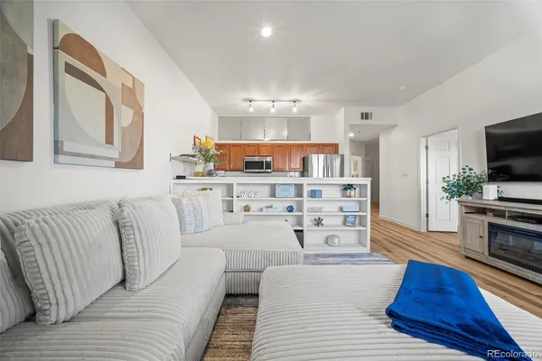 $280,000 | 15475 Andrews Drive, Unit 307, Denver, CO 80239