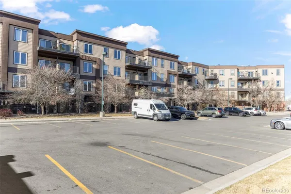 $280,000 | 15475 Andrews Drive, Unit 307, Denver, CO 80239