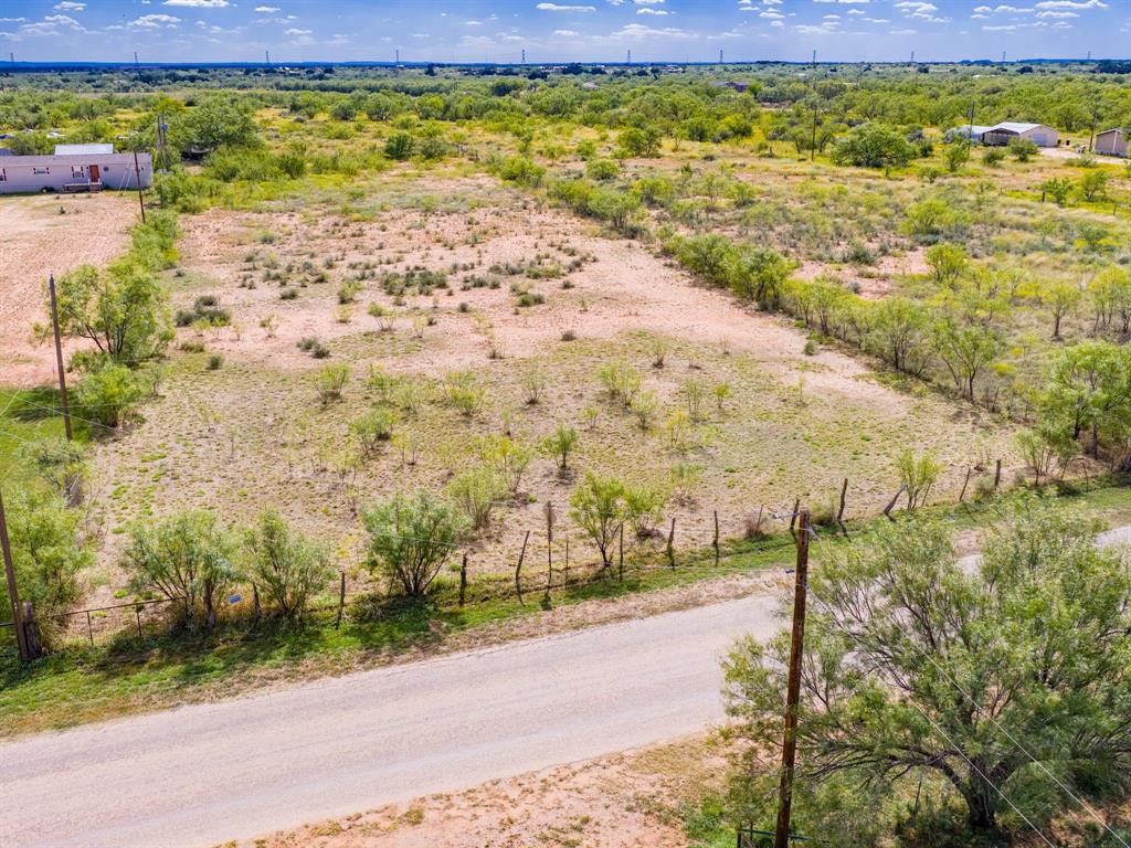 2949 Landers Road San Angelo, TX 76905 - Photo 4 of 26 a view of a yard with an trees