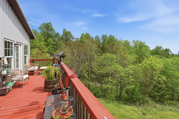 $300,000 | 1757 Buckeye Road, Fayetteville, TN 37334
