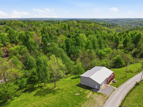 $300,000 | 1757 Buckeye Road, Fayetteville, TN 37334