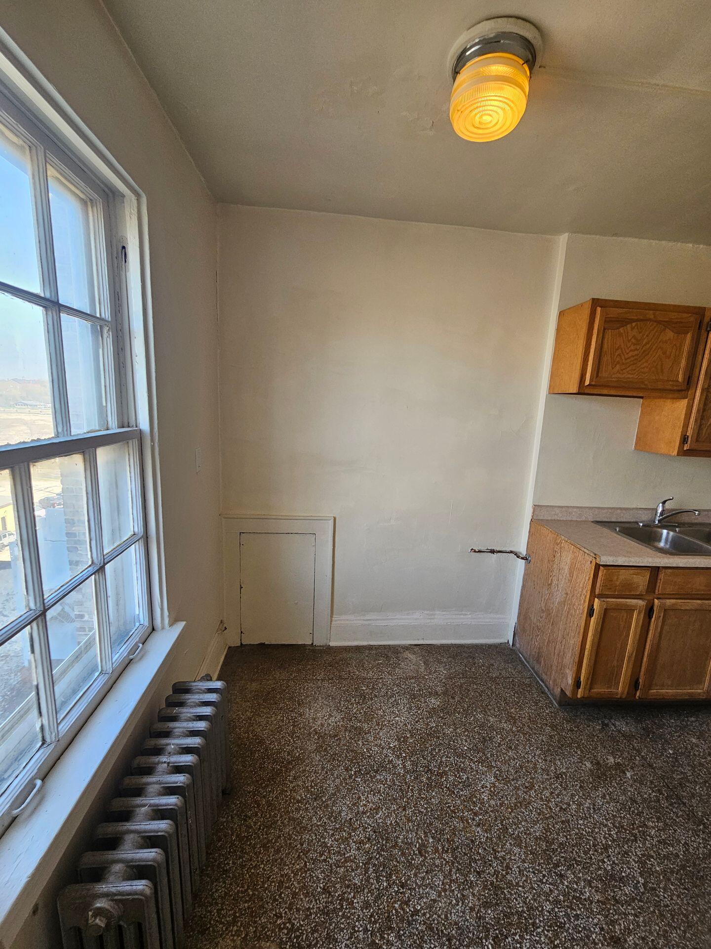 614 6th Street Racine, WI 53403 - Photo 6 of 63 Unit 10 614 6th St 12
