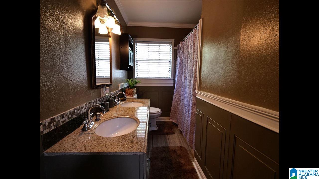 4901 Court G Fairfield, AL 35064 - Photo 8 of 21