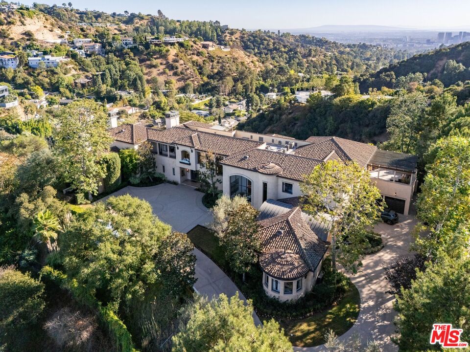 8 Beverly Ridge Terrace Beverly Hills, CA 90210 - Photo 66 of 74