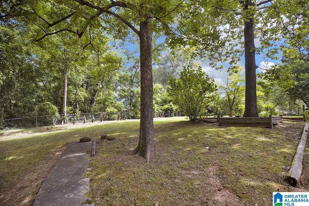 632 Forestwood Road Birmingham, AL 35214 - Photo 5 of 23