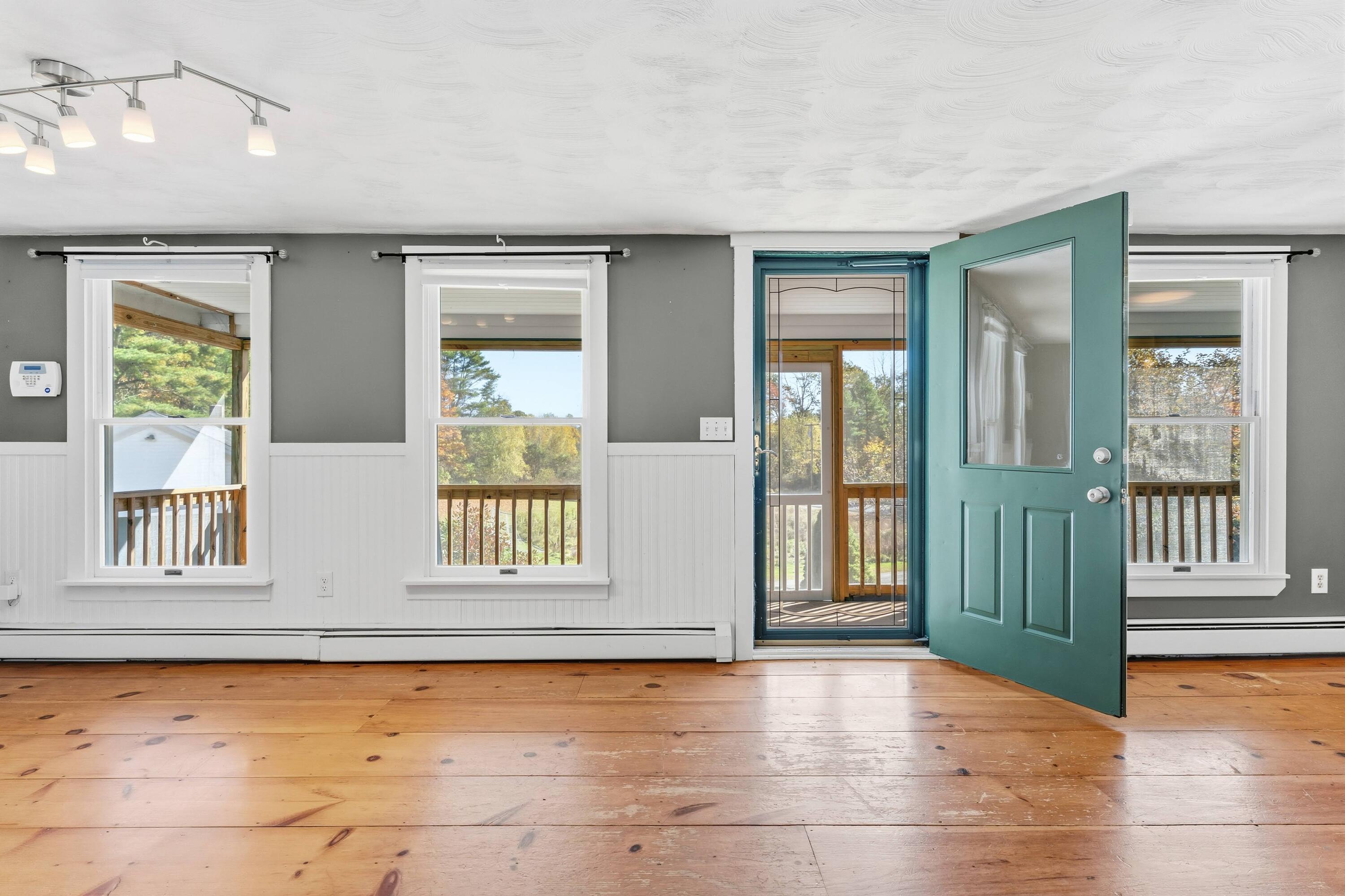 113 Capen Road Gardiner, ME 04345 - Photo 8 of 72 DSC04017