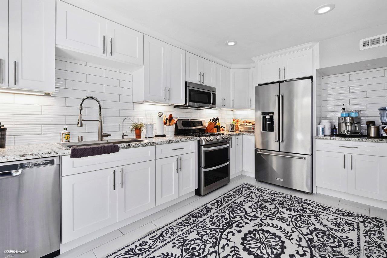 3227 Via Marin, La Jolla, CA 92037 Compass