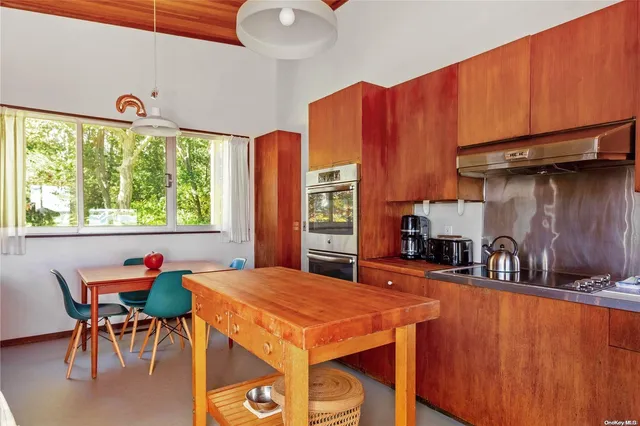 $10,000 | 189 Old Harbor Road, New Suffolk, NY 11956