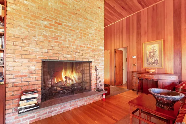 $10,000 | 189 Old Harbor Road, New Suffolk, NY 11956