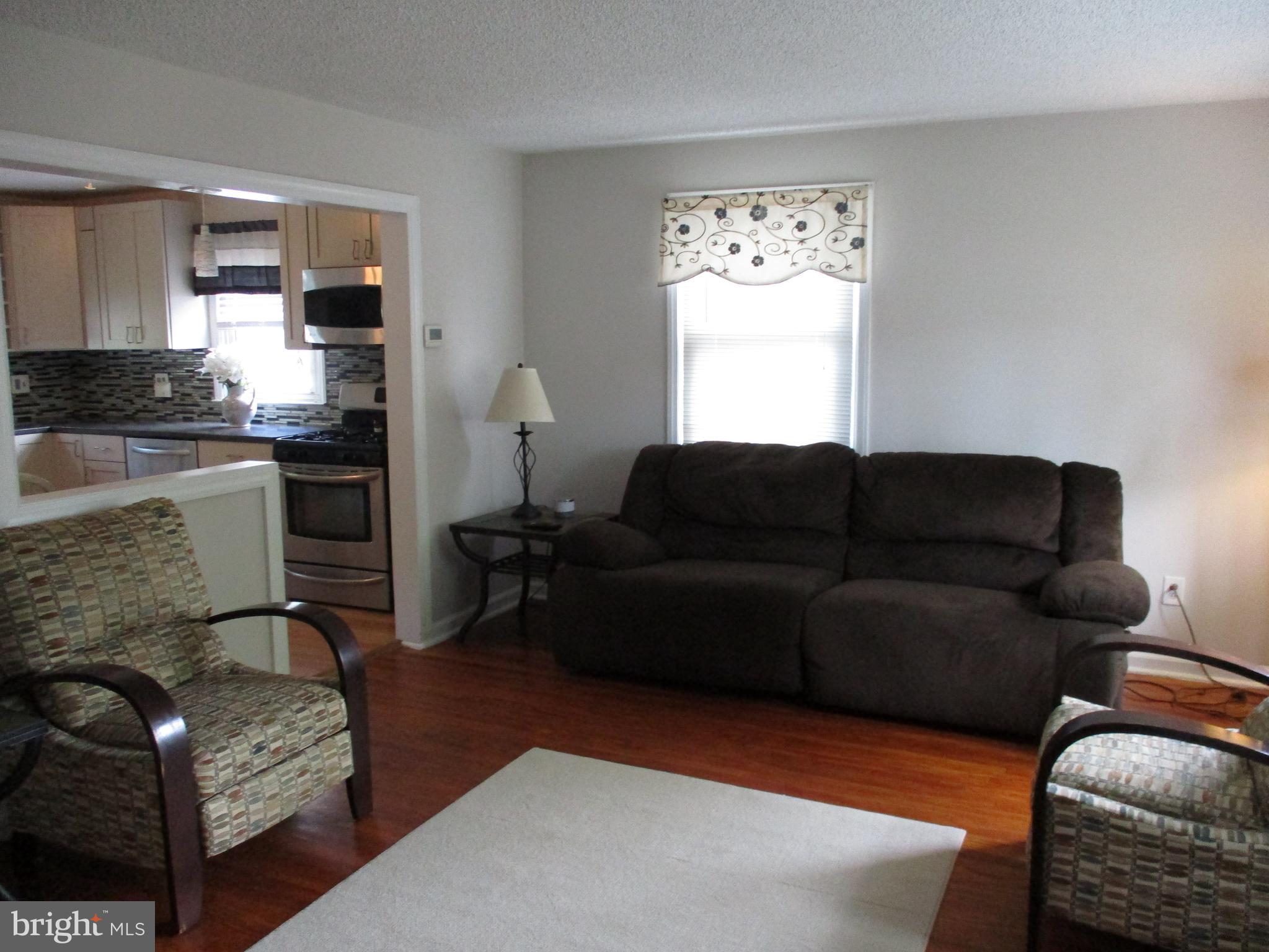 25 Overbrook Avenue Maple Shade, NJ 08052 - Photo 5 of 17 Gallery Image 5