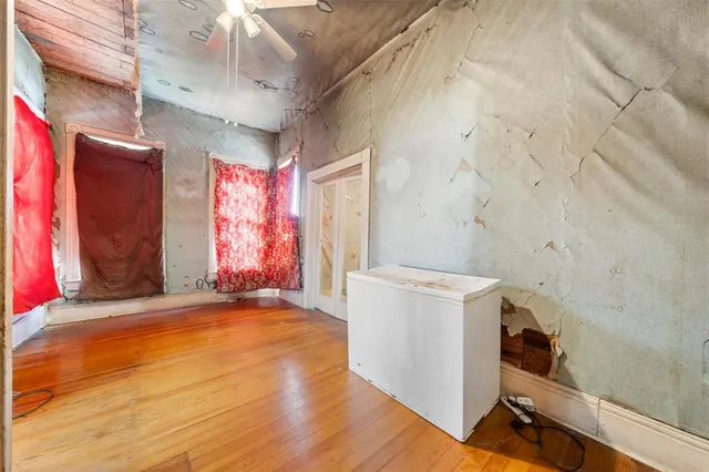 $95,000 | 216 Fortune Street, Marlin, TX 76661