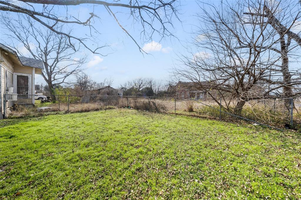 216 Fortune Street Marlin, TX 76661 - Photo 3 of 19