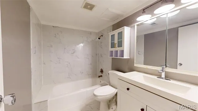 $89,900 | 1051 Lafayette Court, Unit A, Collinsville, IL 62234