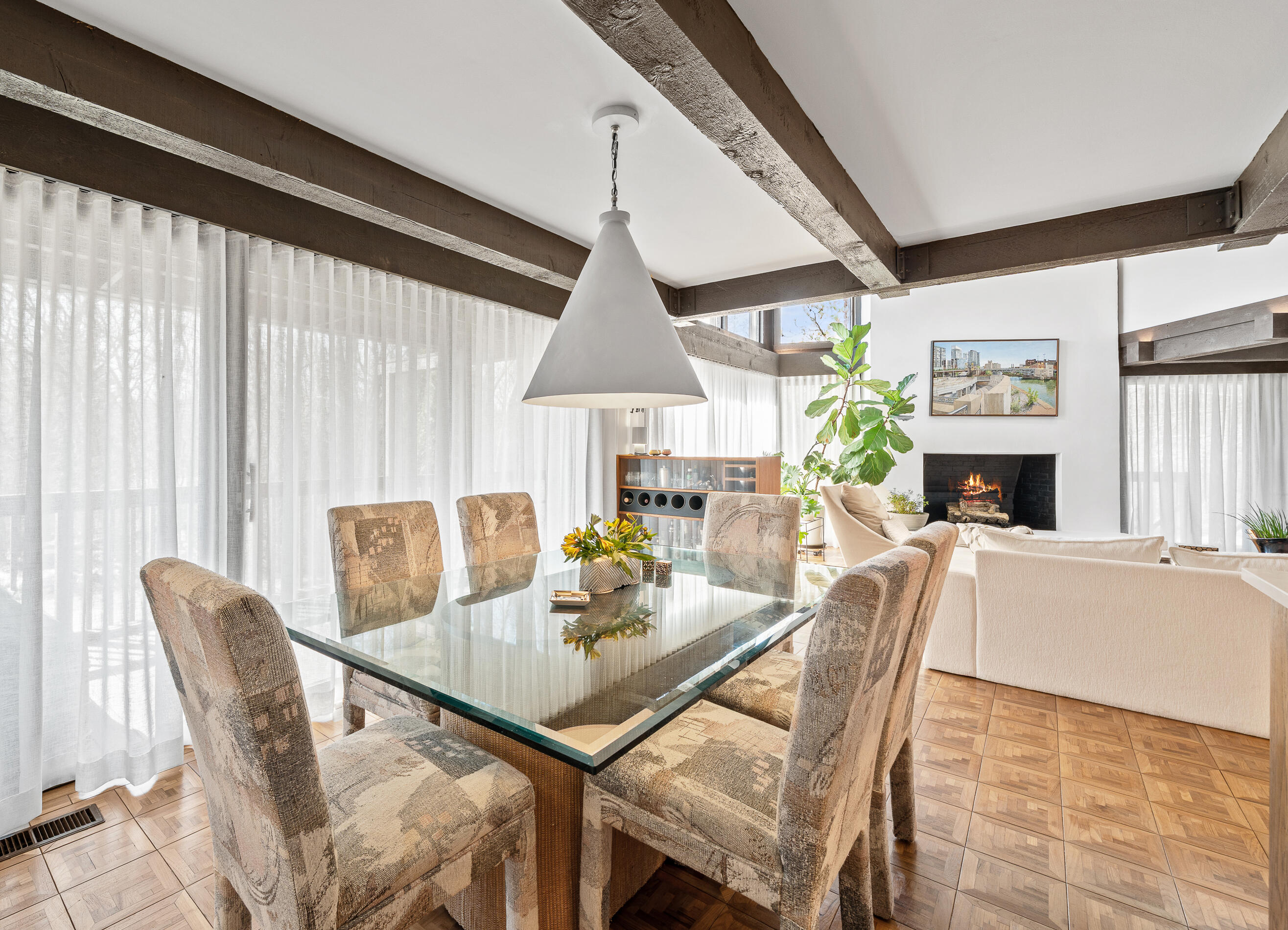 930 Alpine Drive, Unit PP2 Fontana, WI 53125 - Photo 19 of 89 Dining Room