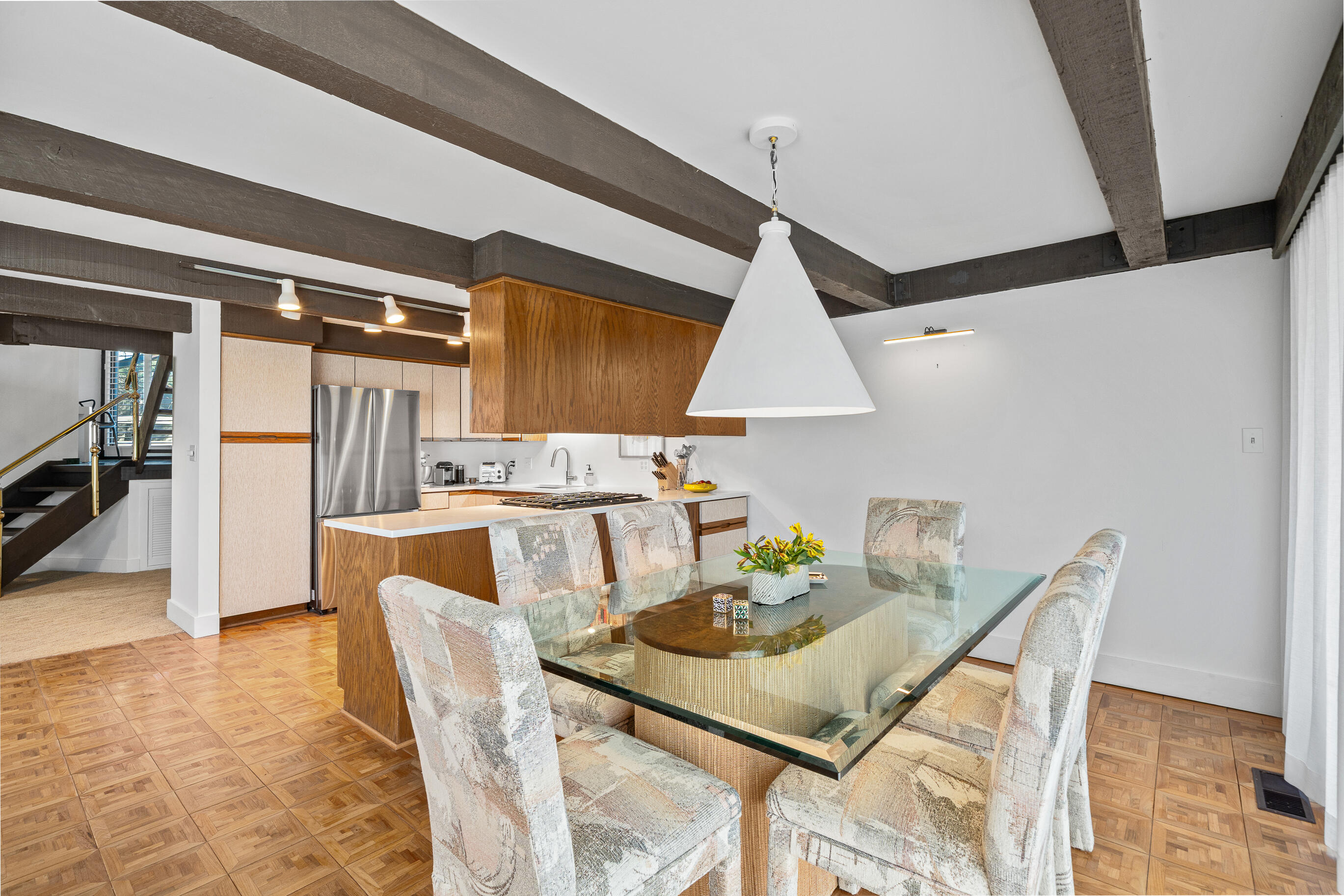 930 Alpine Drive, Unit PP2 Fontana, WI 53125 - Photo 20 of 89 Dining Room