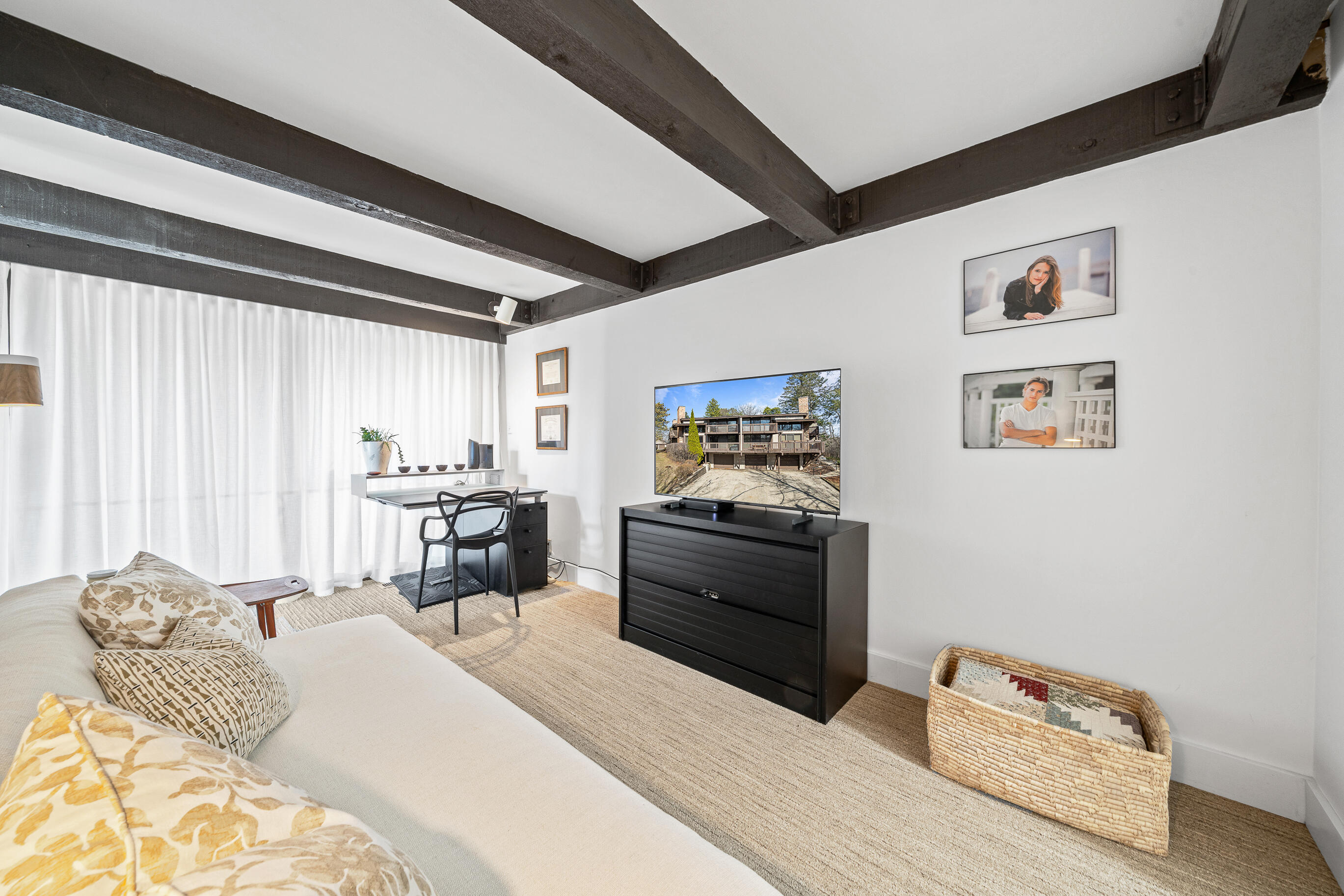 930 Alpine Drive, Unit PP2 Fontana, WI 53125 - Photo 22 of 89 Office/3rd Bedroom