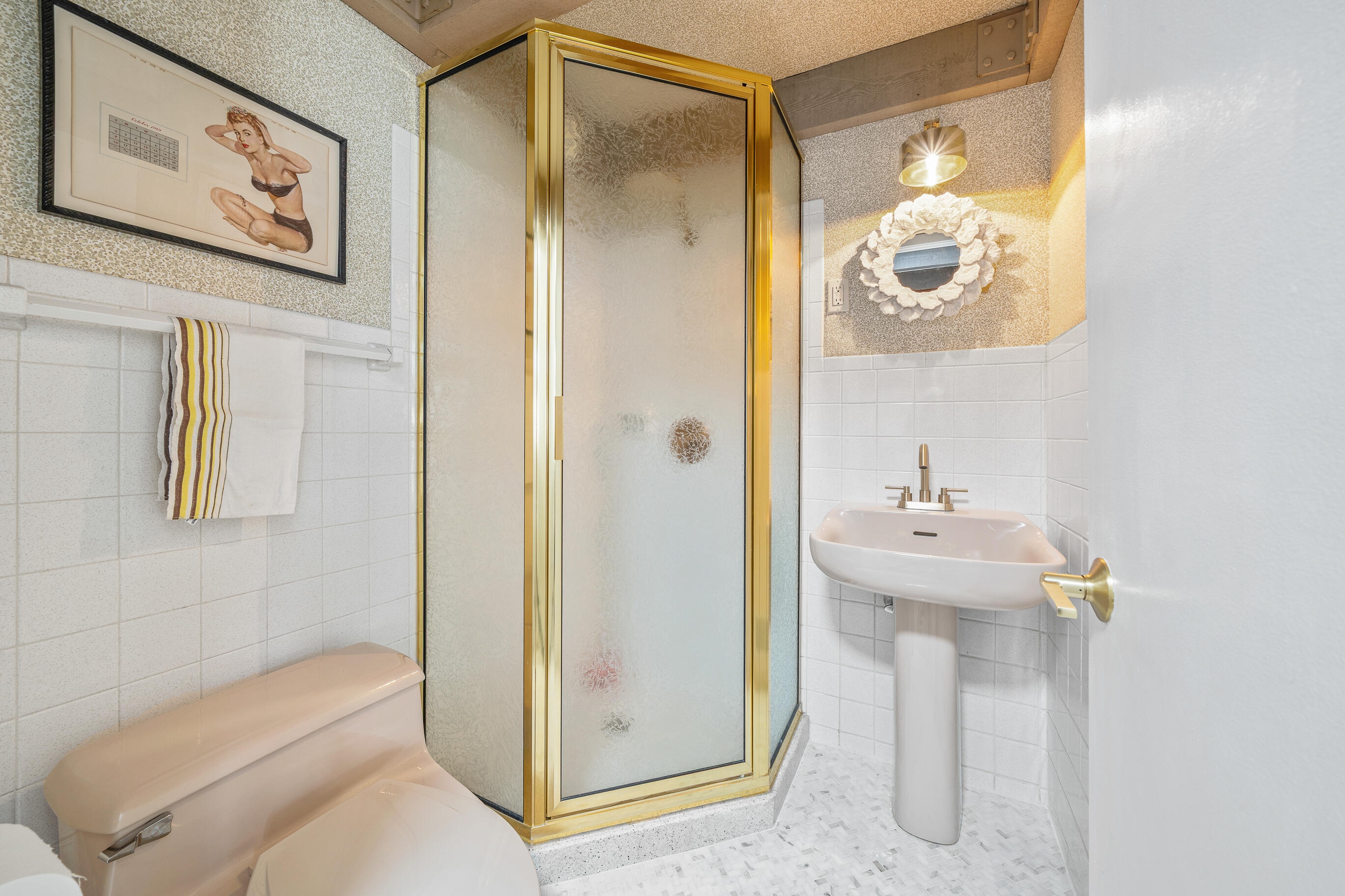 930 Alpine Drive, Unit PP2 Fontana, WI 53125 - Photo 26 of 89 930 Alpine Ct PP2-24