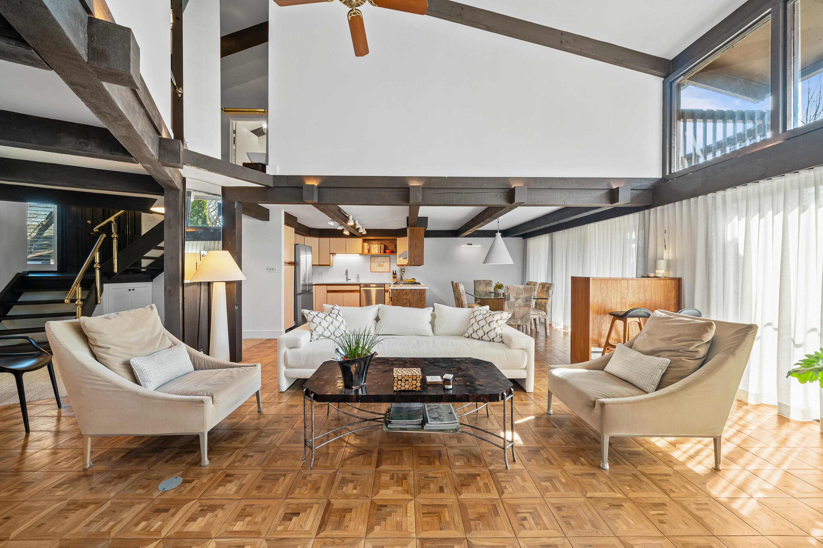 930 Alpine Drive, Unit PP2 Fontana, WI 53125 - Photo 5 of 89 Open GreatRoom