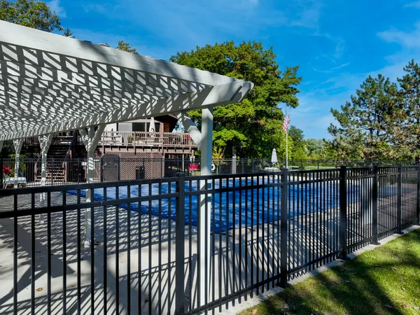 $565,000 | 930 Alpine Drive, Unit PP2, Fontana, WI 53125