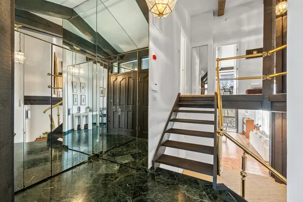 $565,000 | 930 Alpine Drive, Unit PP2, Fontana, WI 53125