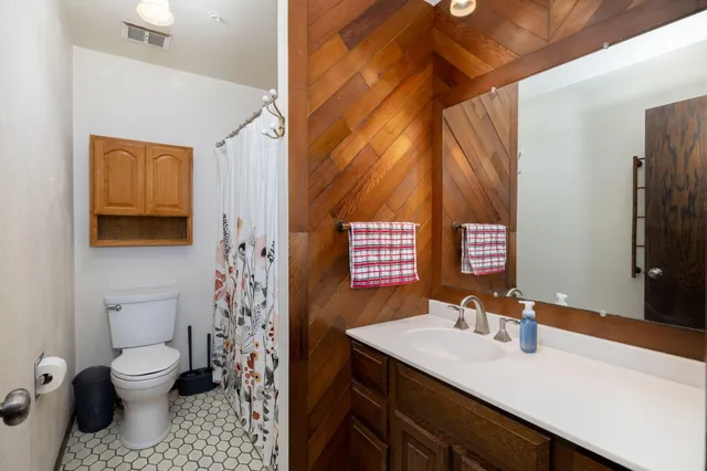 $359,900 | N1463 Red Oaks Drive, Shelby, WI 54601