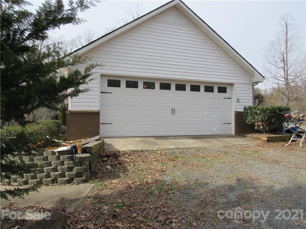 4301 Stokes Road Denton, NC 27239 - Photo 5 of 30 Gallery Image 5