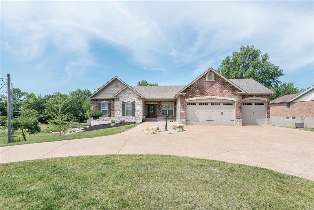 4644 Butler Hill Road St. Louis, MO 63128 - Photo 42 of 48 Gallery Image 42