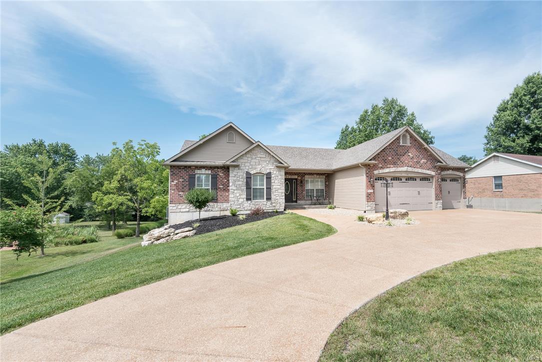4644 Butler Hill Road St. Louis, MO 63128 - Photo 43 of 48 Gallery Image 43