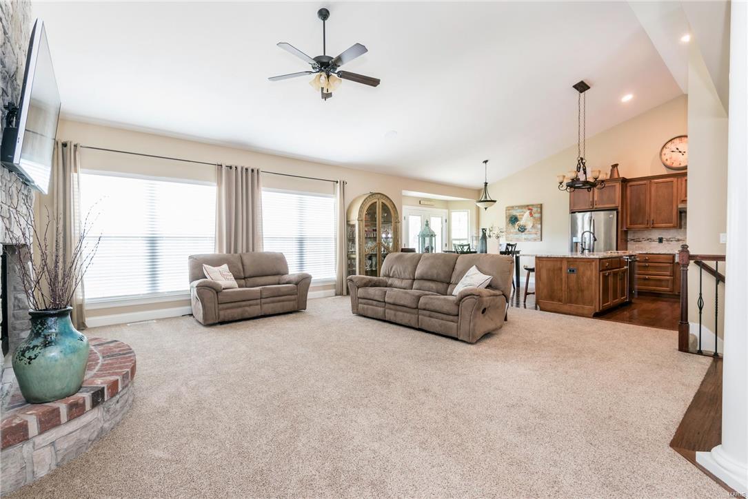 4644 Butler Hill Road St. Louis, MO 63128 - Photo 7 of 48 Gallery Image 7