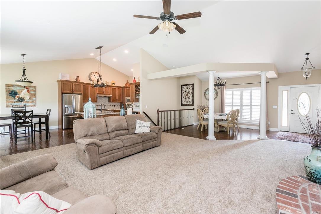 4644 Butler Hill Road St. Louis, MO 63128 - Photo 8 of 48 Gallery Image 8