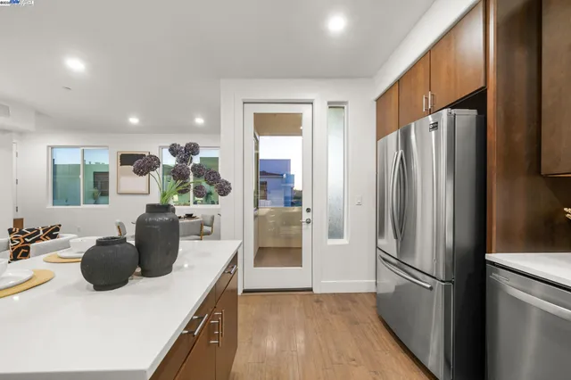 $849,900 | 1421 Nightshade Road, Unit 31, Milpitas, CA 95035