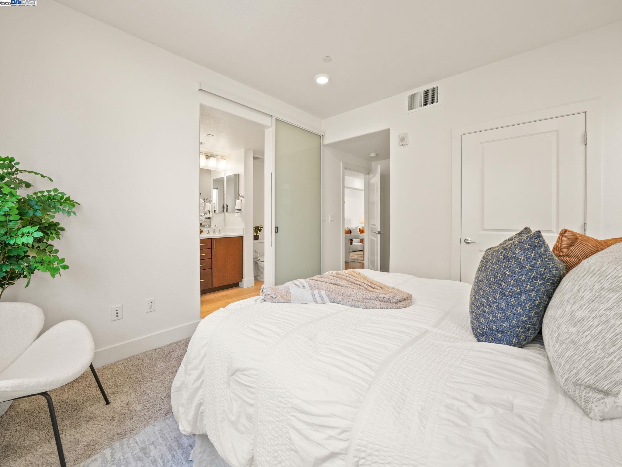 1421 Nightshade Road, Unit 31 Milpitas, CA 95035 - Photo 23 of 48