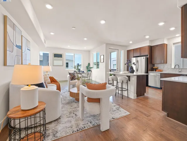 $849,900 | 1421 Nightshade Road, Unit 31, Milpitas, CA 95035