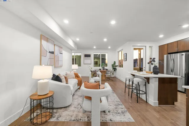 $849,900 | 1421 Nightshade Road, Unit 31, Milpitas, CA 95035