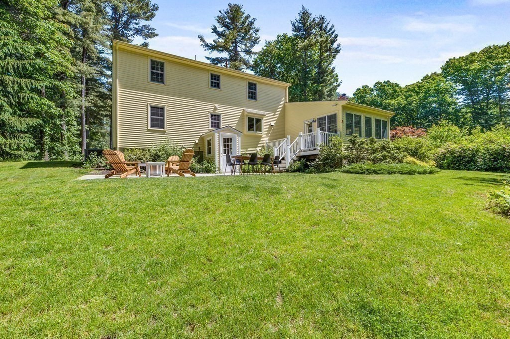 7 West Pine Drive Walpole, MA 02081 - Photo 27 of 35