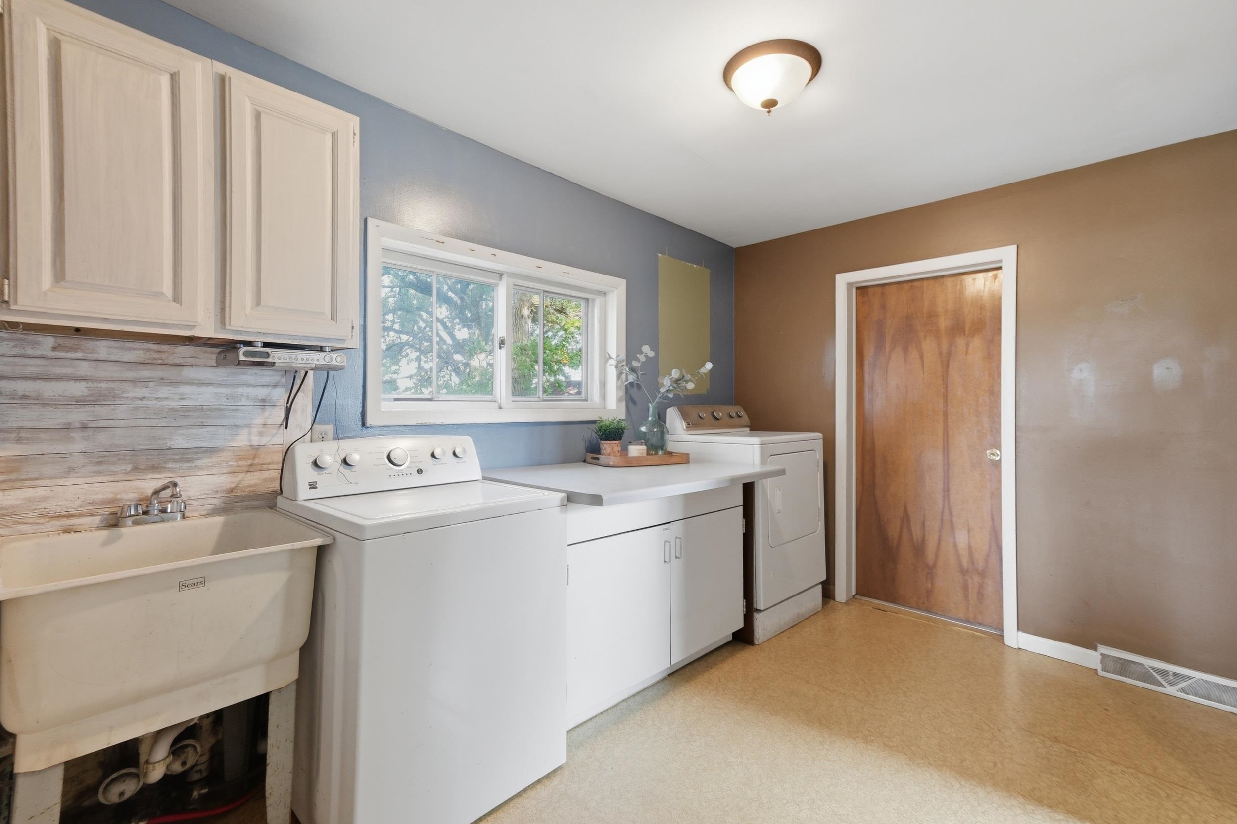 W5102 Bradley Road Rio, WI 53960 - Photo 14 of 61 Gallery Image 14