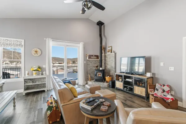 $1,250,000 | W11322 Red Cedar Drive, Lodi, WI 53555