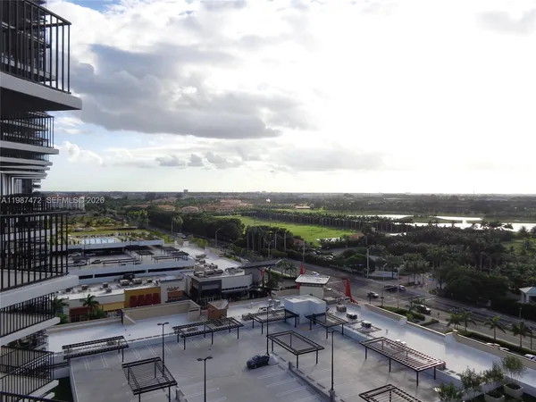 $3,200 | 5300 Paseo Boulevard, Unit 1114, Doral, FL 33166