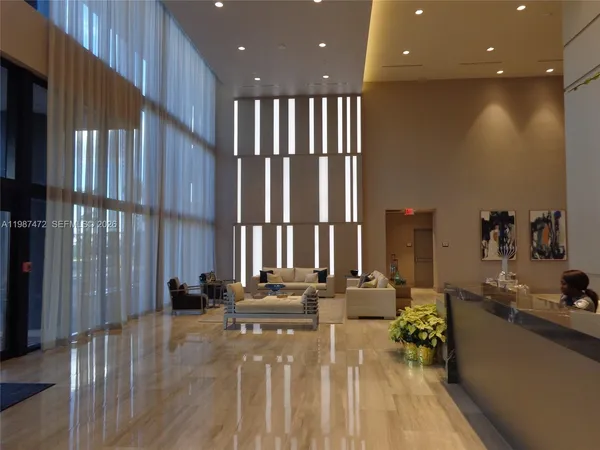 $3,200 | 5300 Paseo Boulevard, Unit 1114, Doral, FL 33166