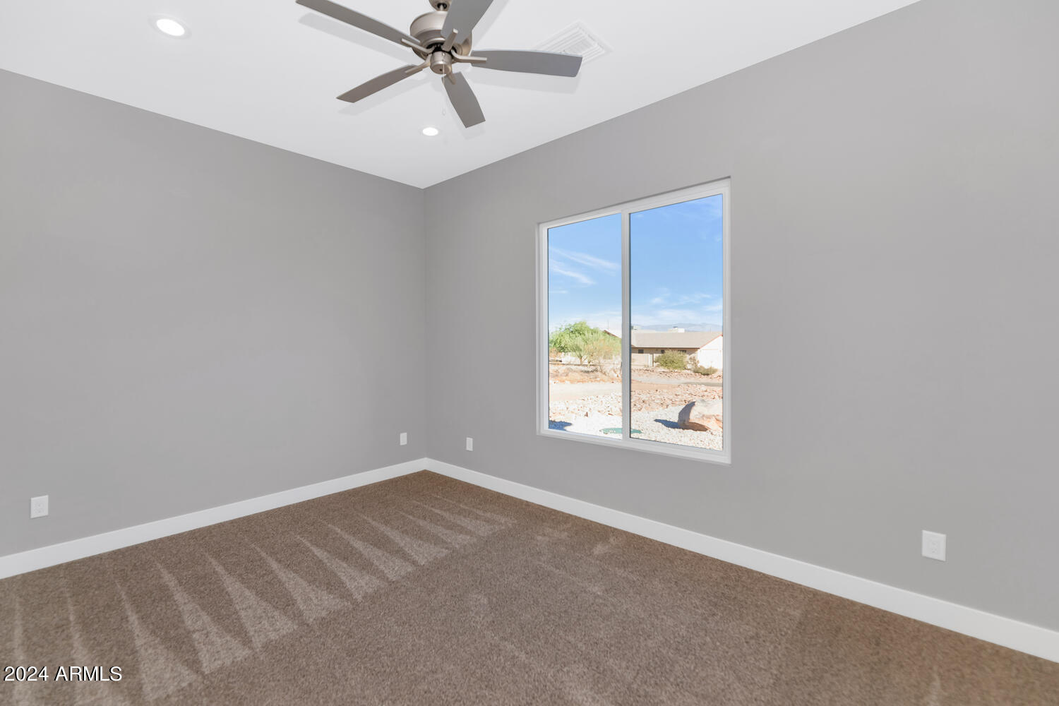 2935 West Joy Ranch Road Phoenix, AZ 85086 - Photo 24 of 42 Guest Room
